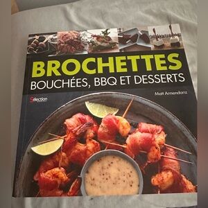 Brochettes Cookbook - Red and Black